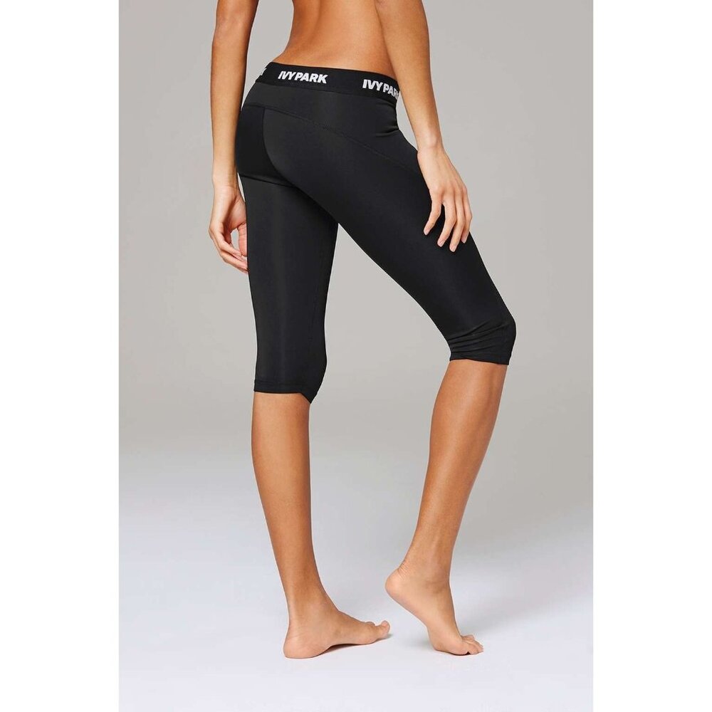 Ivy Park NWT I Low-Rise Sculptured Capri Leggings in Black size XXS Beyonce